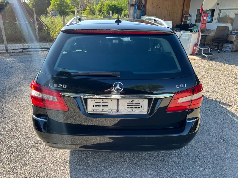 Mercedes-Benz E 220 2.2CDI-ELEGANCE, снимка 6 - Автомобили и джипове - 51206756