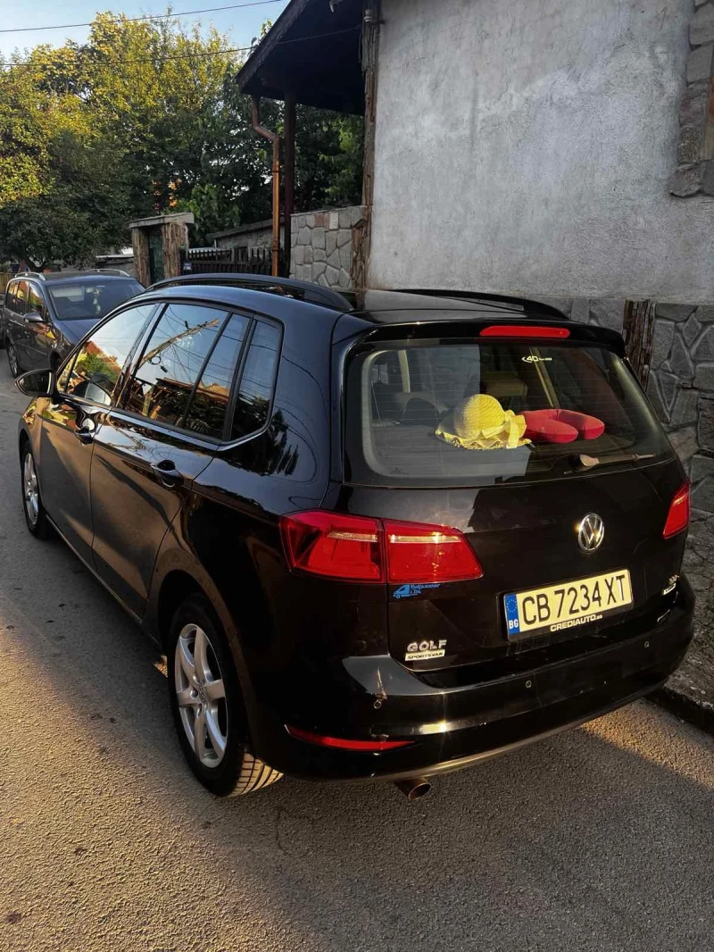 VW Sportsvan 1.6 DSG, снимка 3 - Автомобили и джипове - 52854571