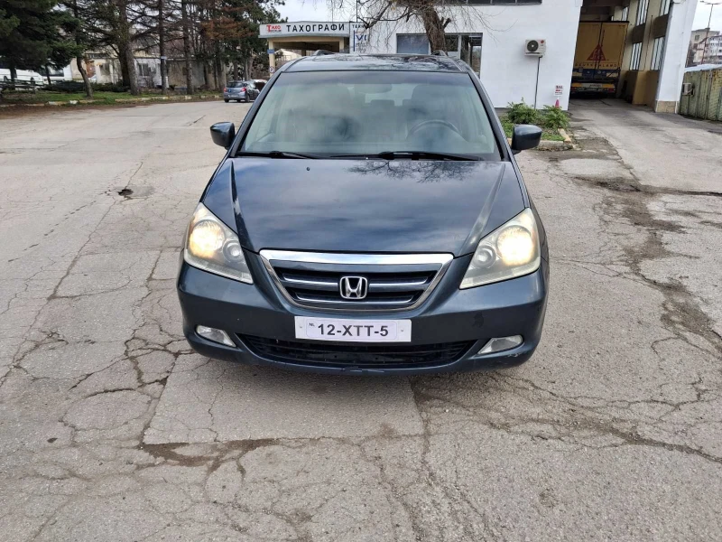 Honda Odyssey 3.5 i-vtec, снимка 8 - Автомобили и джипове - 52771455