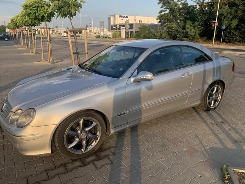 Mercedes-Benz CLK W209, снимка 1 - Автомобили и джипове - 46718714