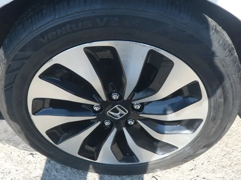 Honda Accord 2.0 Hybrid 9Th Generation, снимка 11 - Автомобили и джипове - 55900989