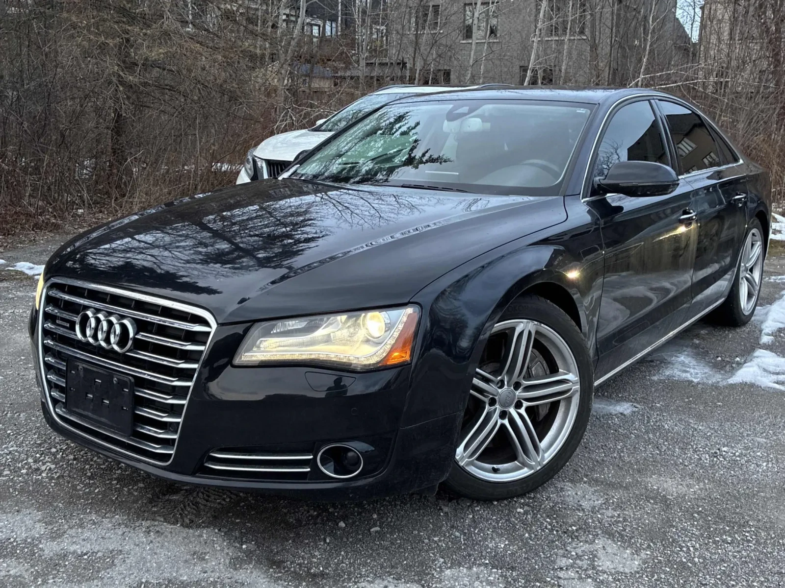 Audi A8 4.2L 8cyl AWD, снимка 1