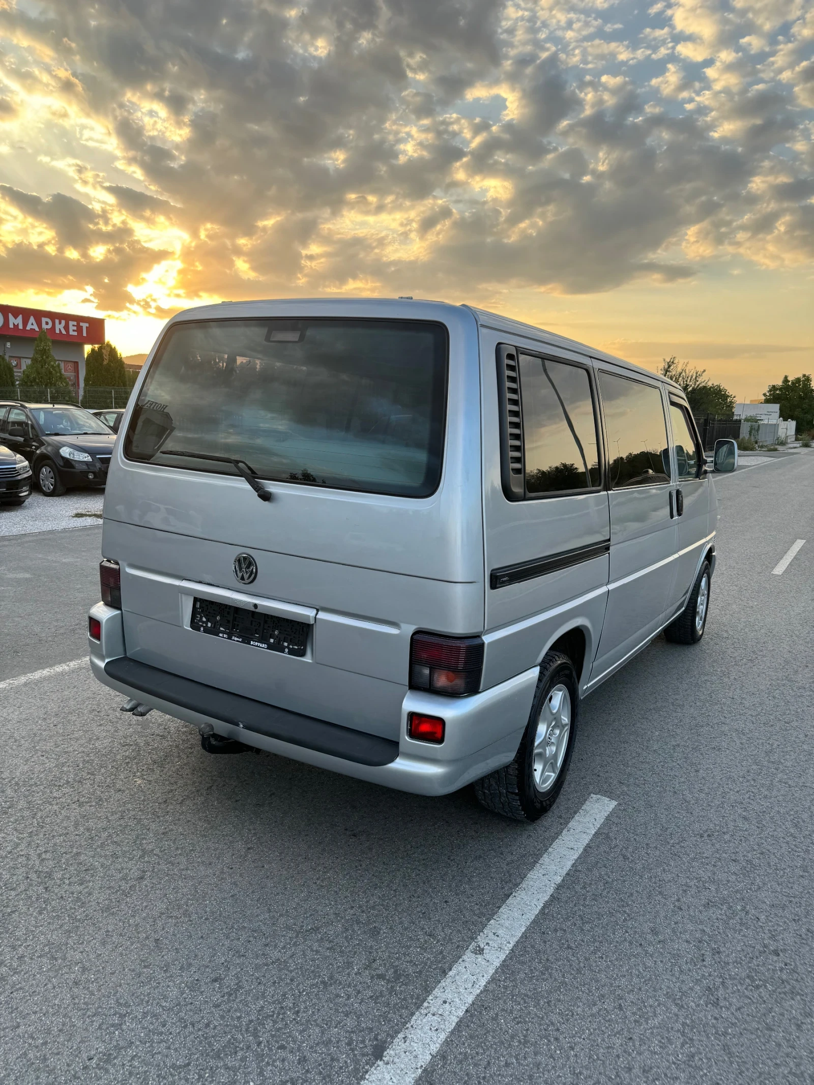 VW Multivan 2.5 - изображение 3