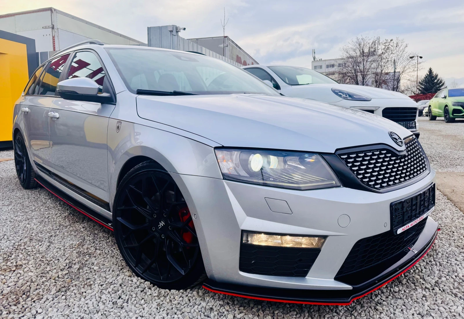 Skoda Octavia VRS/2.0d/БЕЗ АНАЛОГ/КОЛАТA Е ПОРЪЧКОВА/КАТО НОВА/ - изображение 4