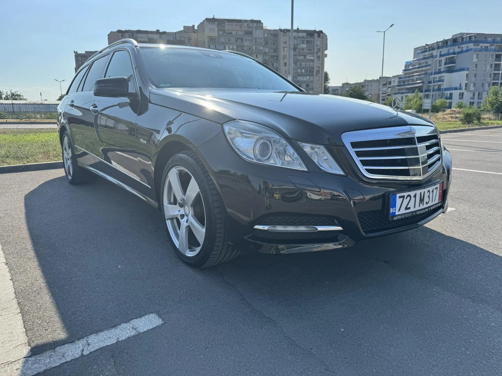 Mercedes-Benz E 350 E-Klasse E 350 CDI T Avantgarde - изображение 2