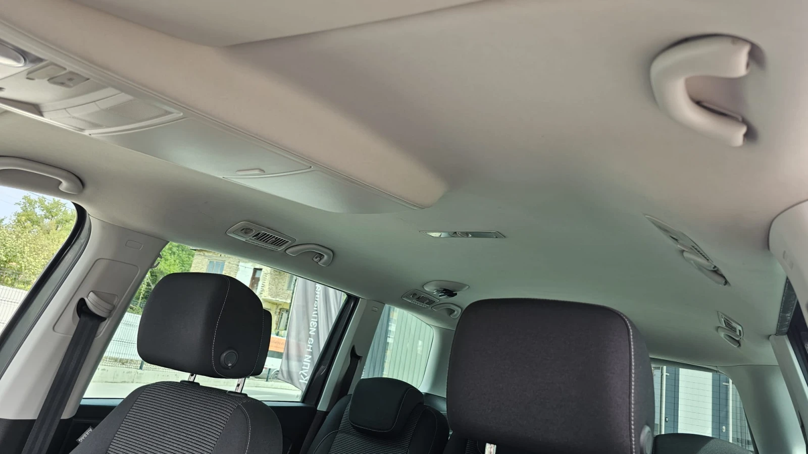 VW Sharan 2.0TDi 150HP 4Motion 6SP-ДИСТРОНИК-LED-ЛИЗИНГ - изображение 9