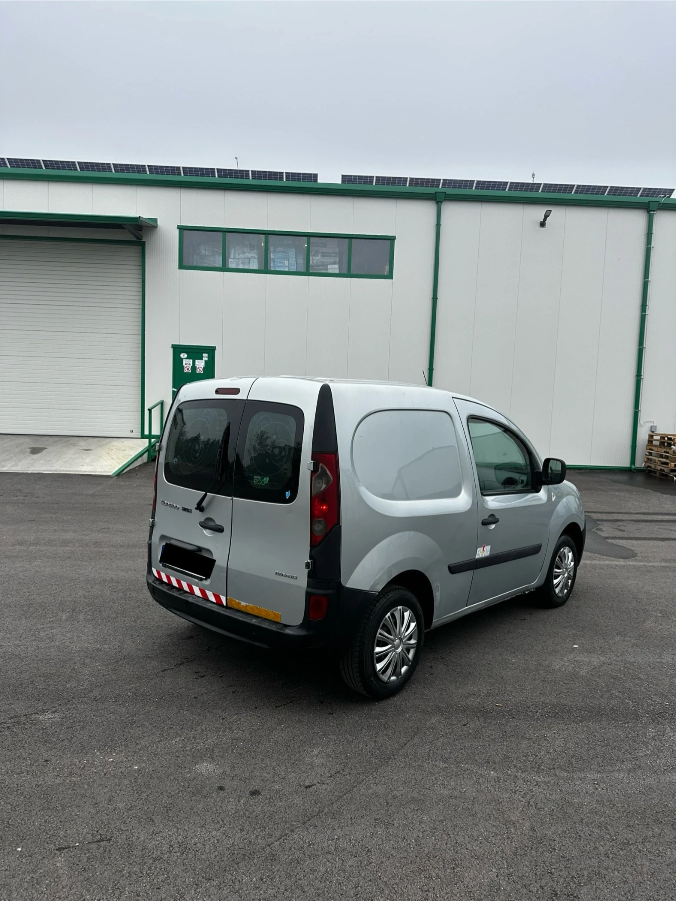 Renault Kangoo Compact 1.5 dci 75к.с  2012г - изображение 4