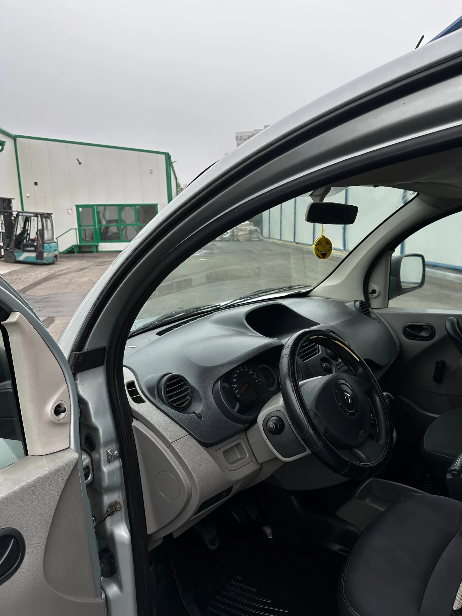 Renault Kangoo Compact 1.5 dci 75.  2012 | Mobile.bg   11