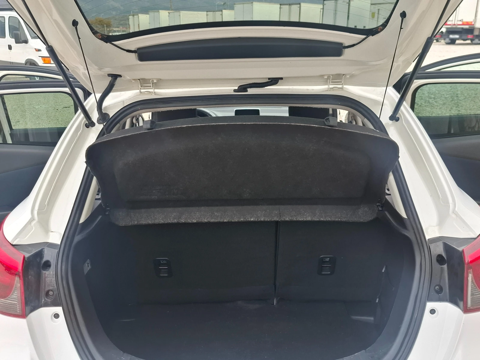 Mazda 2 1.5i/SkyActiv/Euro6B | Mobile.bg   14