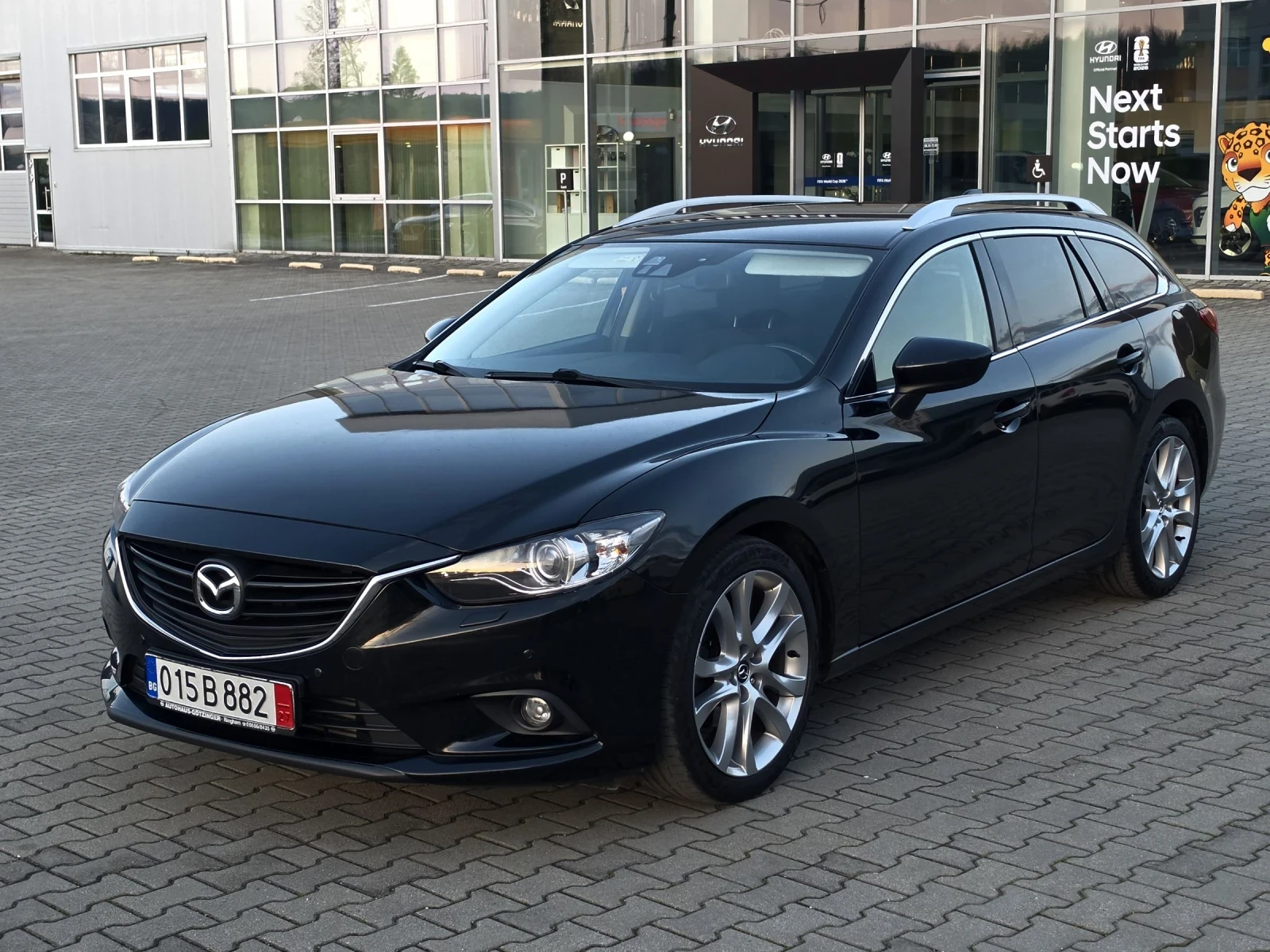 Mazda 6  2. 2D 185 к. с. EXCLUSIVE