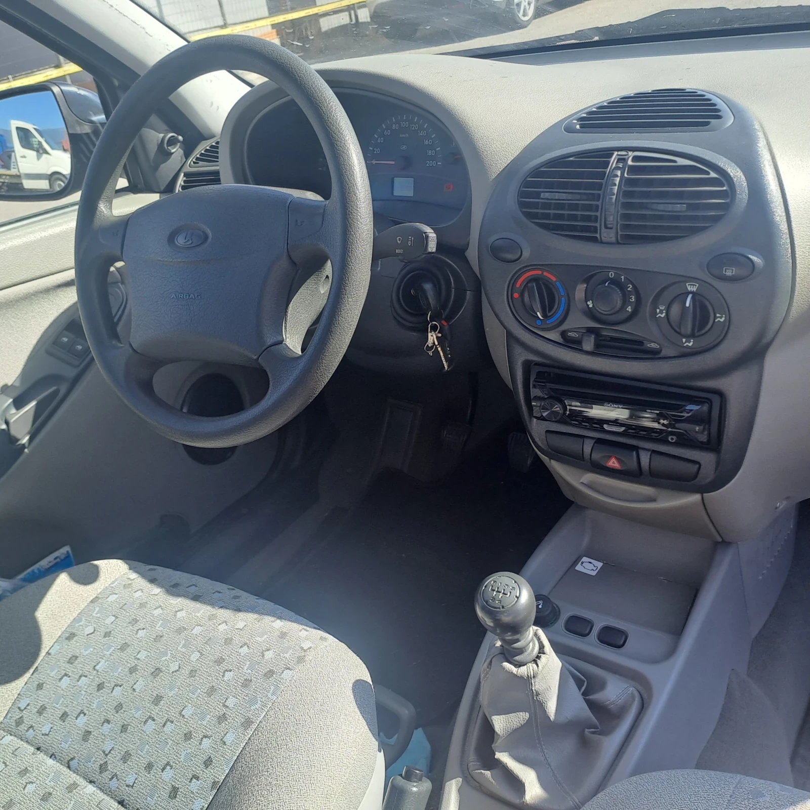 Lada Kalina На 68х.км. Реални, снимка 6 - Автомобили и джипове - 53984987