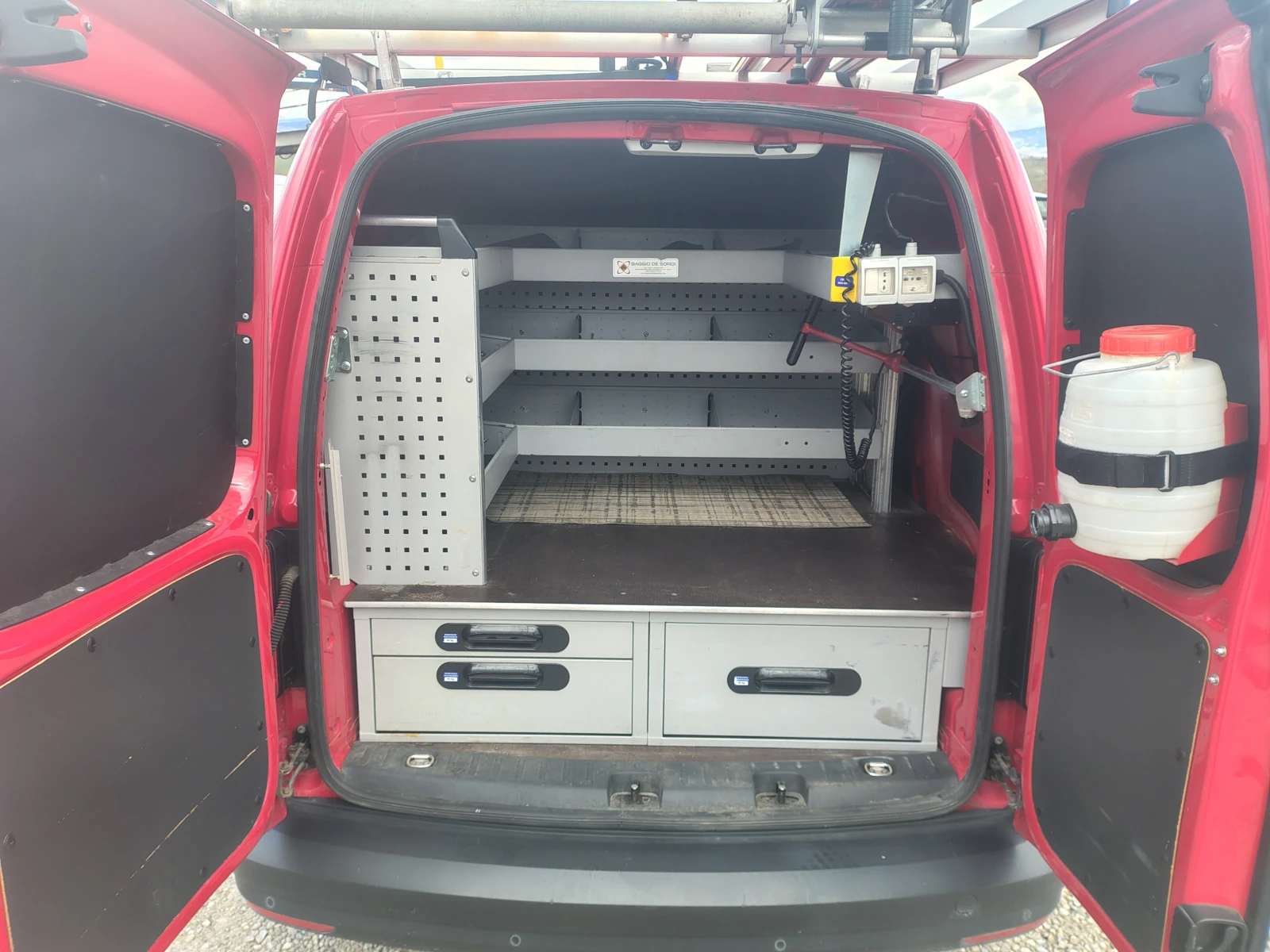 VW Caddy 2.0TDI 4X4 | Mobile.bg � ����������� 9