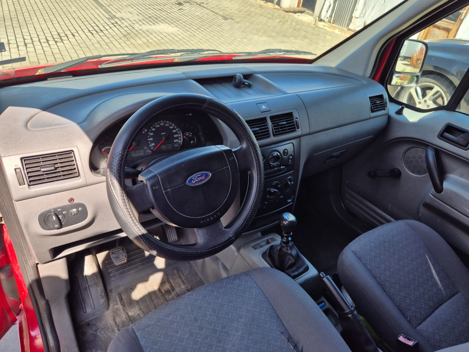 Ford Connect, снимка 4 - Автомобили и джипове - 54302333