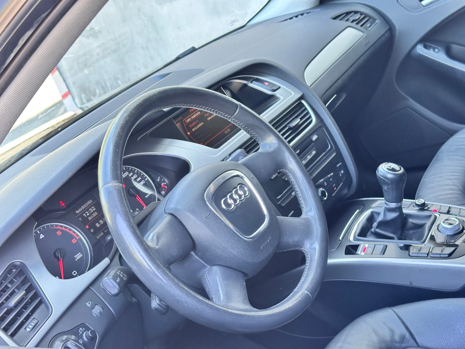 Audi A4 2.0 136к.с. 101хил.км.!!!, снимка 9 - Автомобили и джипове - 54341549