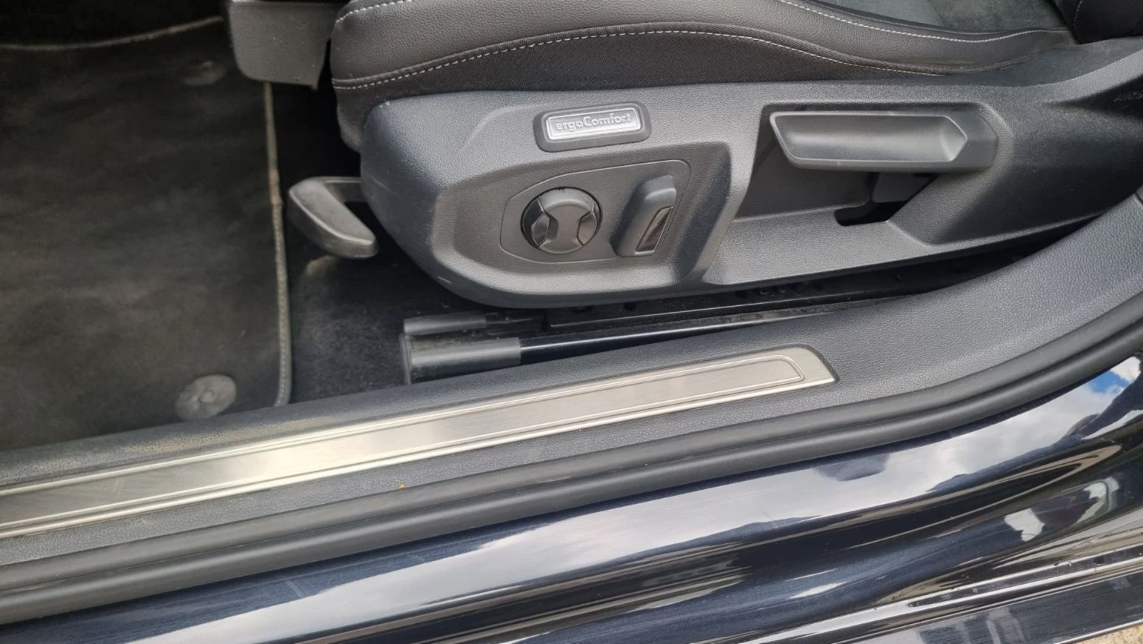 VW Arteon R-line, снимка 17 - Автомобили и джипове - 54563076