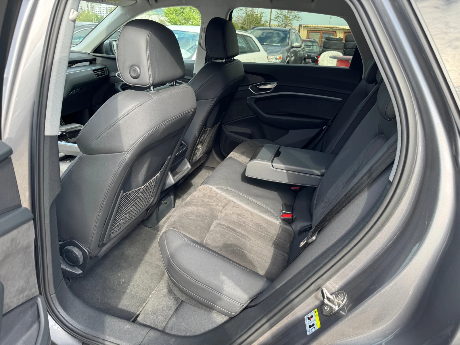 Audi E-Tron 50 313k, c 46000km, снимка 14 - Автомобили и джипове - 54839428