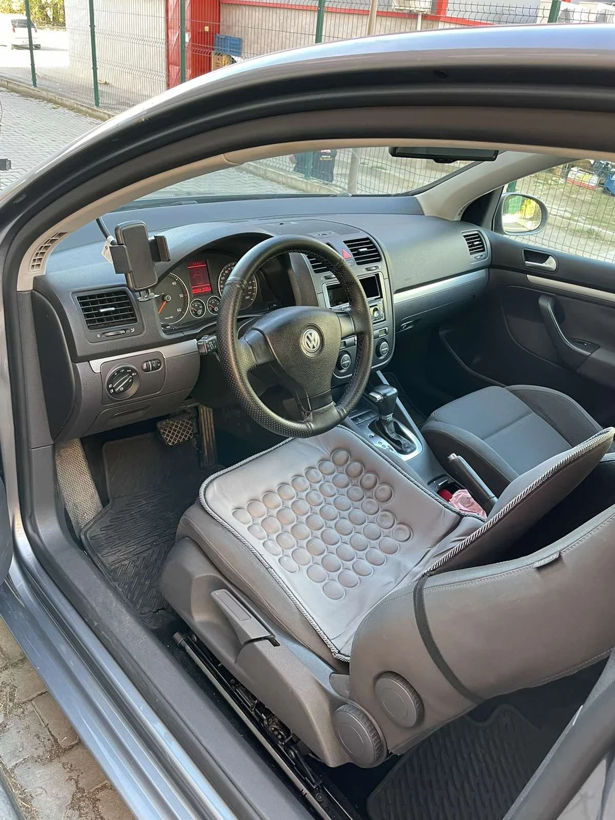 VW Golf, снимка 5 - Автомобили и джипове - 54917748