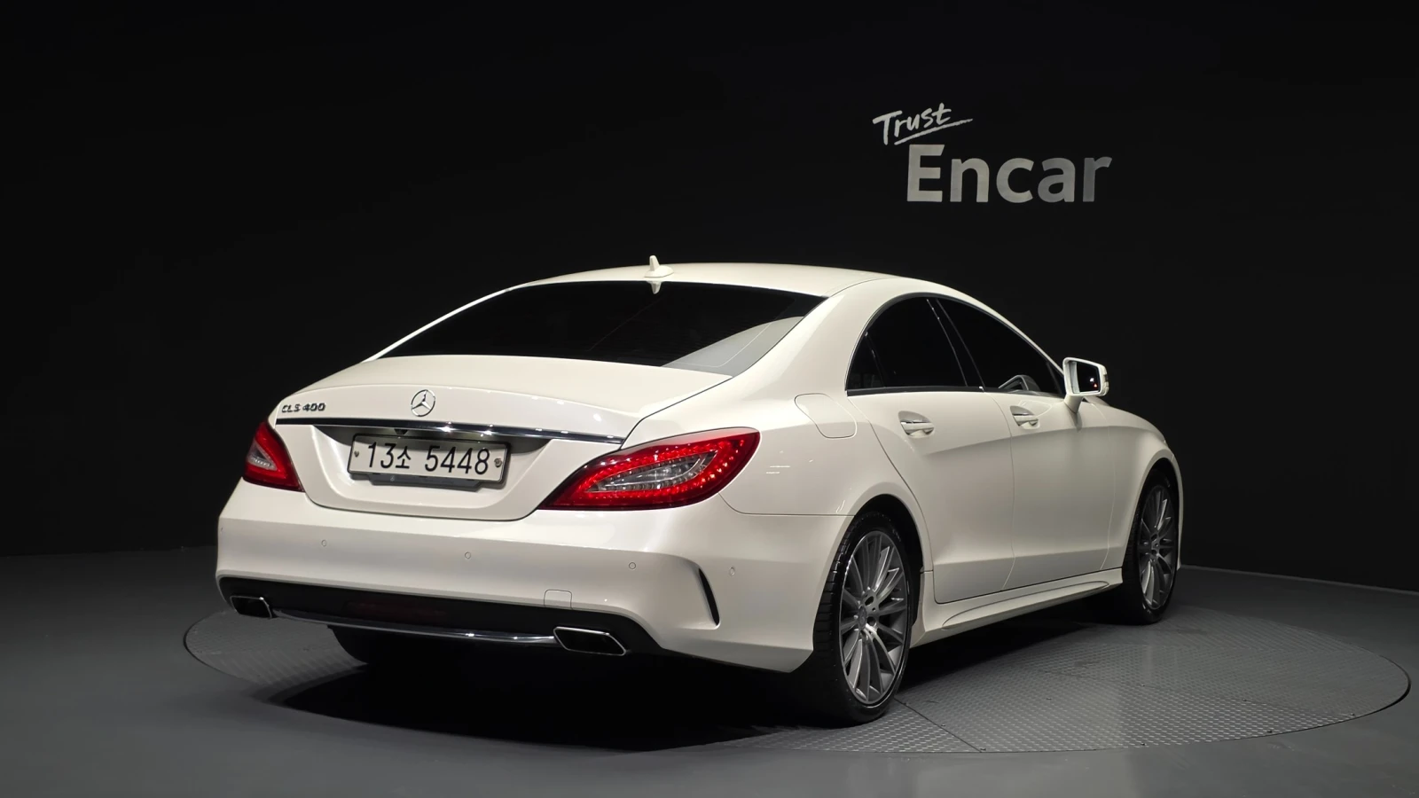 Mercedes-Benz CLS 400 3.0 V6 Biturbo, снимка 2 - Автомобили и джипове - 55134820