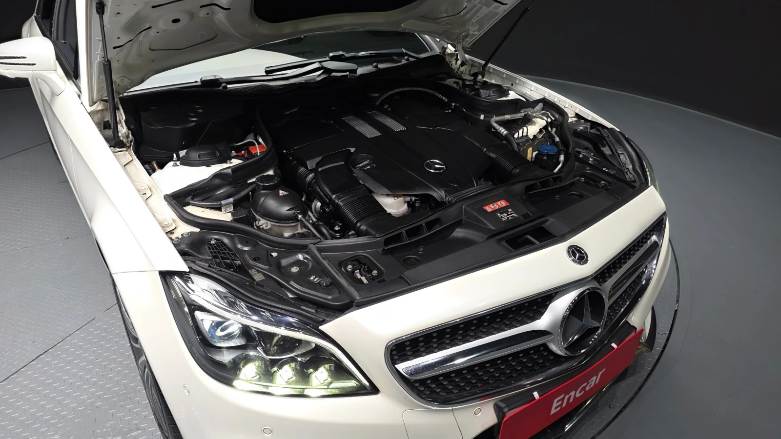 Mercedes-Benz CLS 400 3.0 V6 Biturbo, снимка 5 - Автомобили и джипове - 55134820