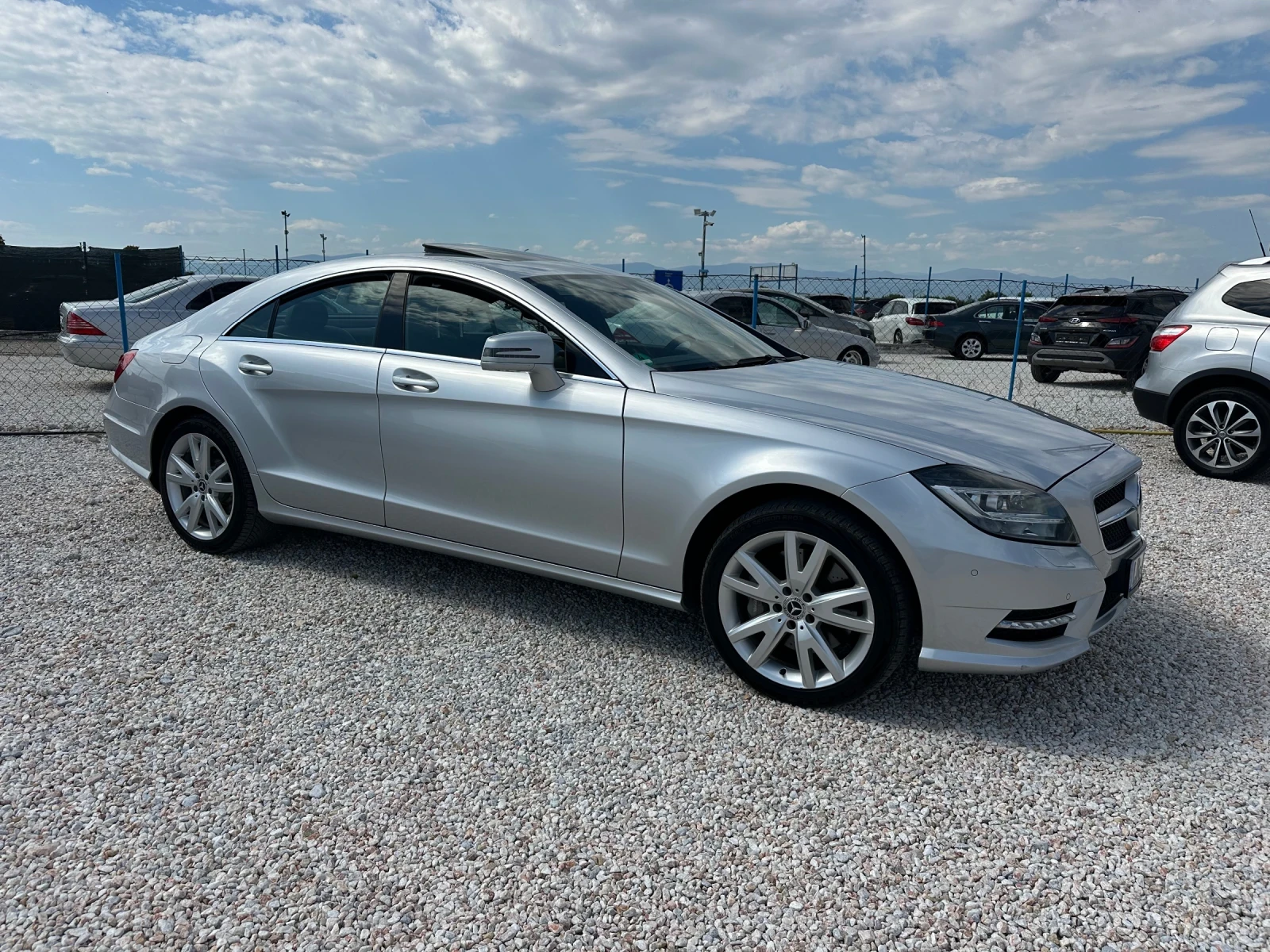 Mercedes-Benz CLS 350 CDI, 4 MATIC, ДИСТРОНИК, AMG, АСИТЕНТ, ТОП!!!, снимка 9 - Автомобили и джипове - 55151808