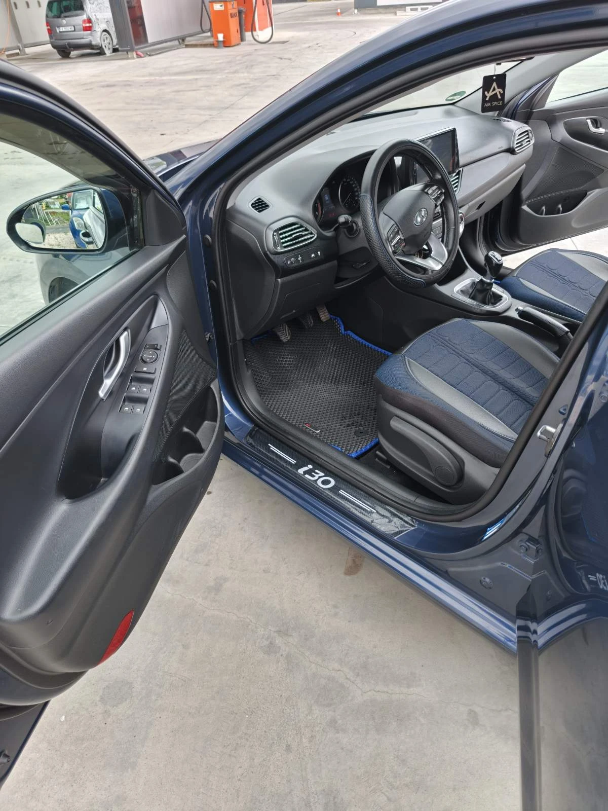 Hyundai I30, снимка 12 - Автомобили и джипове - 55342245