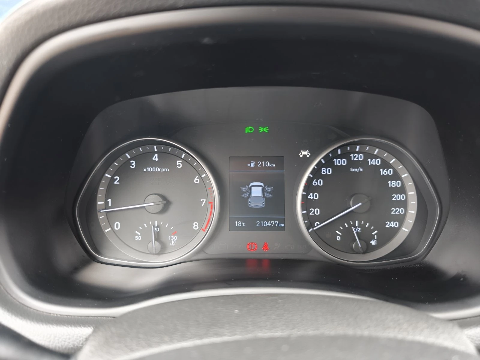Hyundai I30, снимка 8 - Автомобили и джипове - 55342245