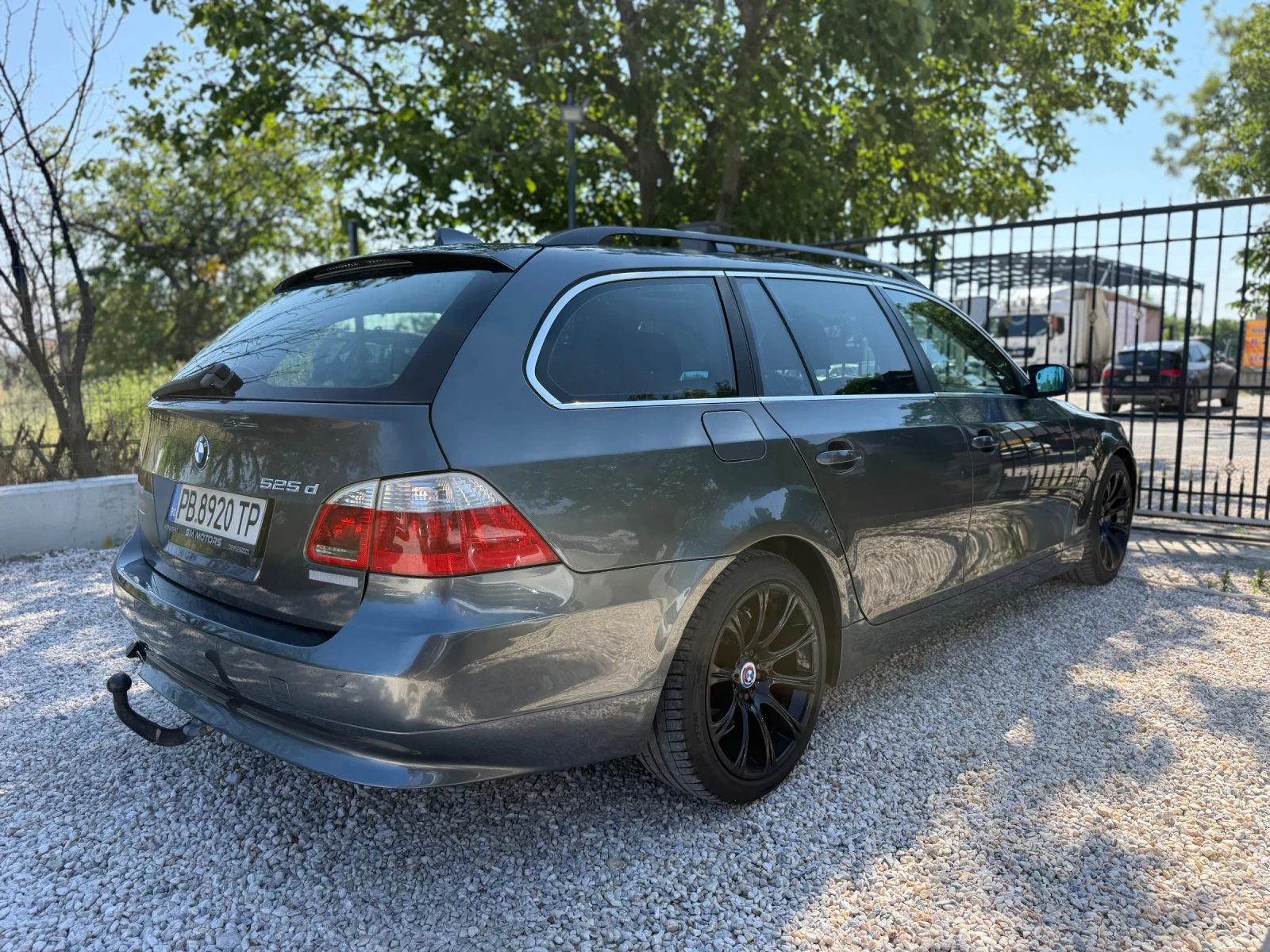 BMW 525 Pano/Navi/Xenon, снимка 13 - Автомобили и джипове - 55453306