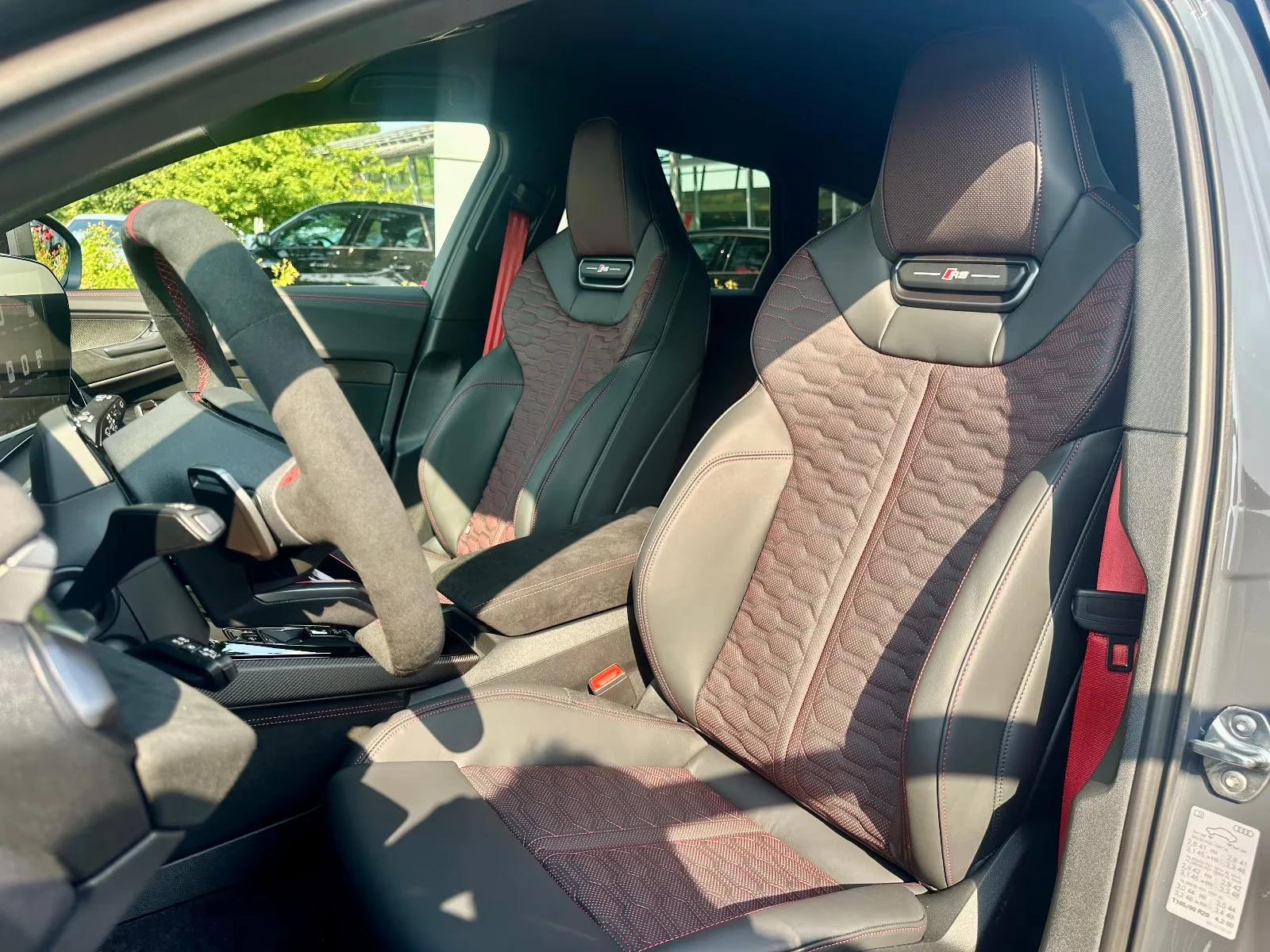 Audi Rs5 AVANT / CARBON / B&O / MATRIX / 360 / TECH PLUS /, снимка 8 - Автомобили и джипове - 55611693