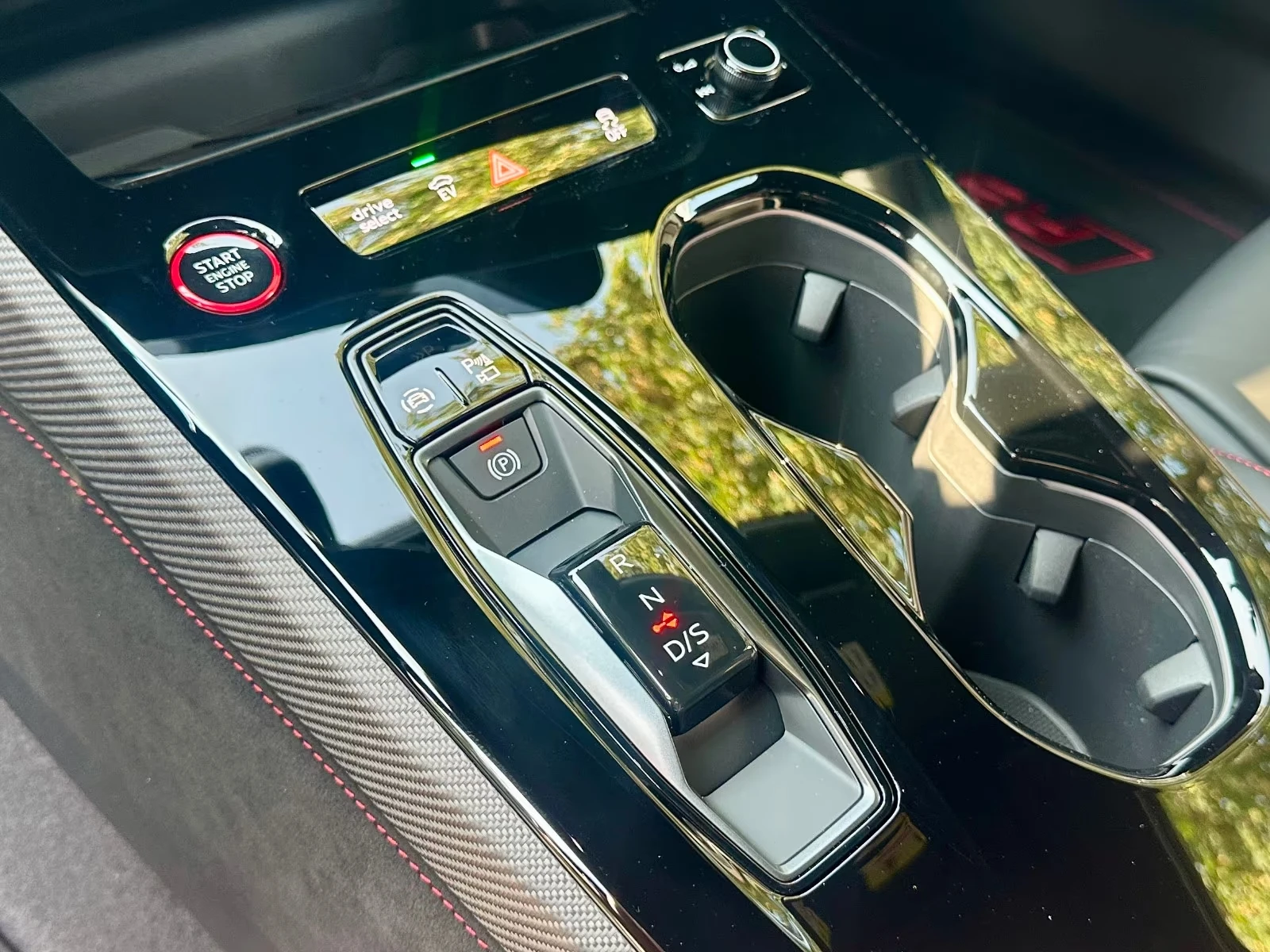 Audi Rs5 AVANT / CARBON / B&O / MATRIX / 360 / TECH PLUS /, снимка 15 - Автомобили и джипове - 55611693