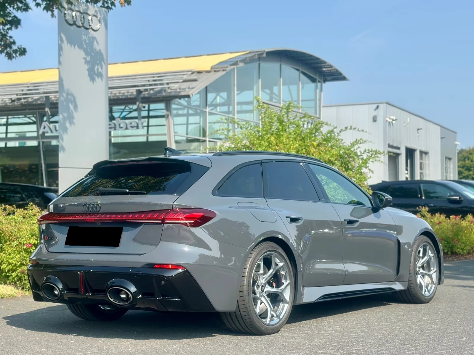 Audi Rs5 AVANT / CARBON / B&O / MATRIX / 360 / TECH PLUS /, снимка 4 - Автомобили и джипове - 55611693