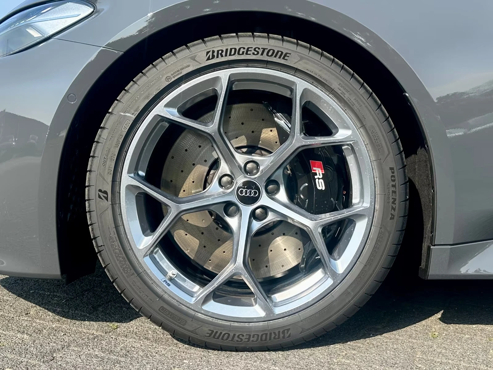 Audi Rs5 AVANT / CARBON / B&O / MATRIX / 360 / TECH PLUS /, снимка 6 - Автомобили и джипове - 55611693