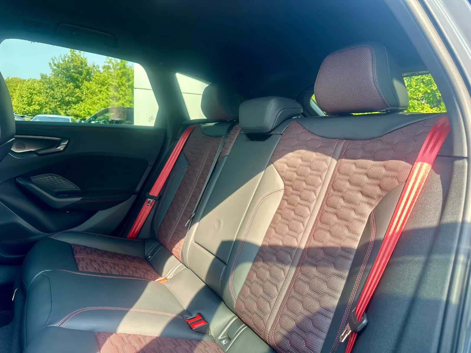 Audi Rs5 AVANT / CARBON / B&O / MATRIX / 360 / TECH PLUS /, снимка 17 - Автомобили и джипове - 55611693
