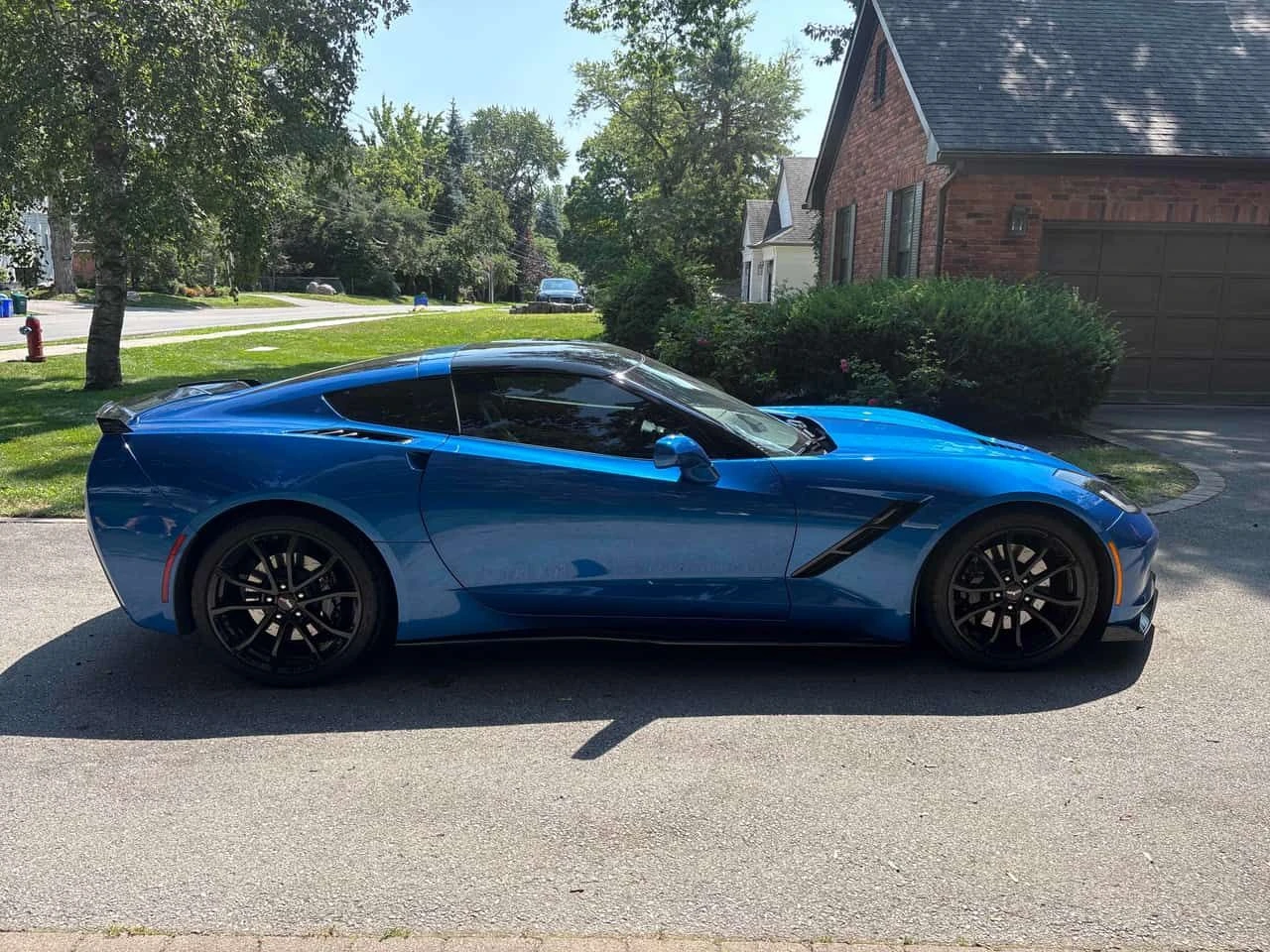 Chevrolet Corvette * Z51 3LT * АВТОКРЕДИТ БЕЗ ПЪРВОНАЧАЛНА ВНОСКА* , снимка 3 - Автомобили и джипове - 55685155