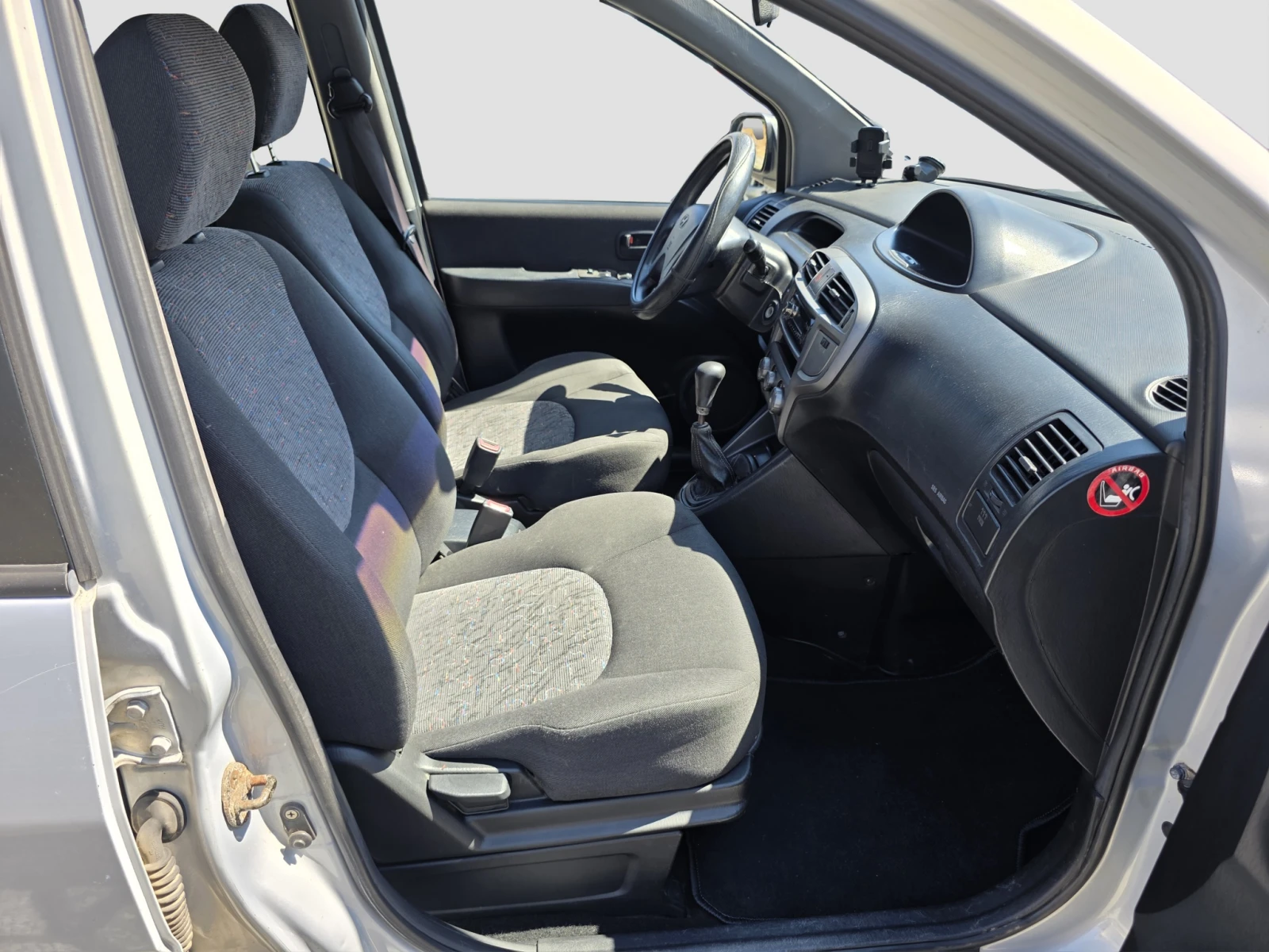 Hyundai Matrix 1.6 Газ, снимка 10 - Автомобили и джипове - 55768284