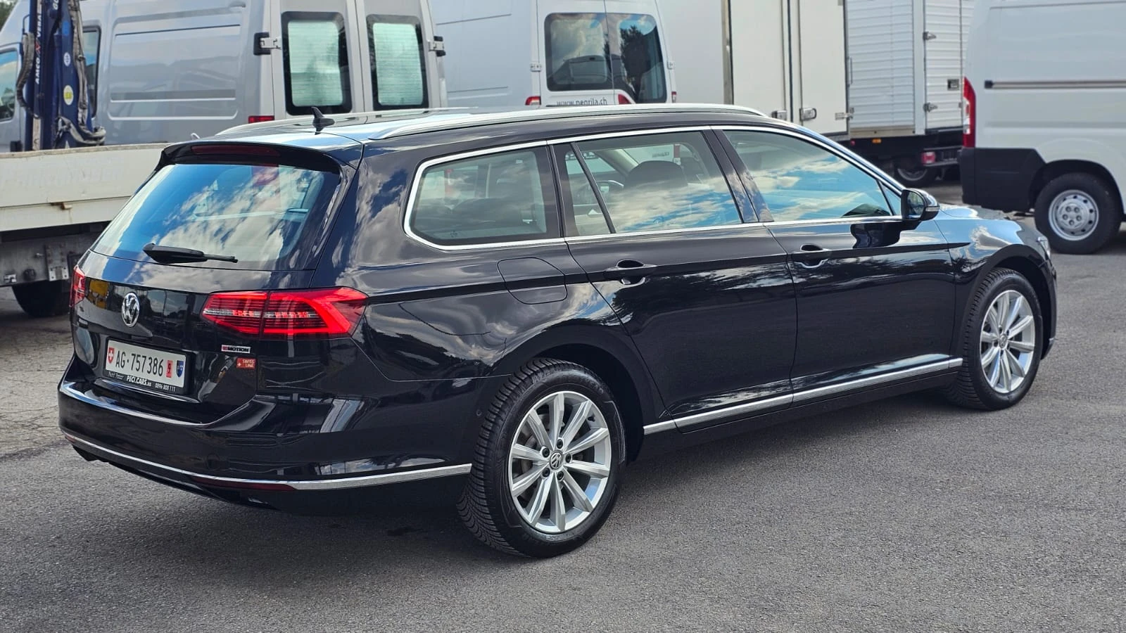 VW Passat 2.0TDi 4x4 DSG CH-FULL-360 -ДИСТ-ИСТОРИЯ VW-ЛИЗИНГ, снимка 6 - Автомобили и джипове - 56119670