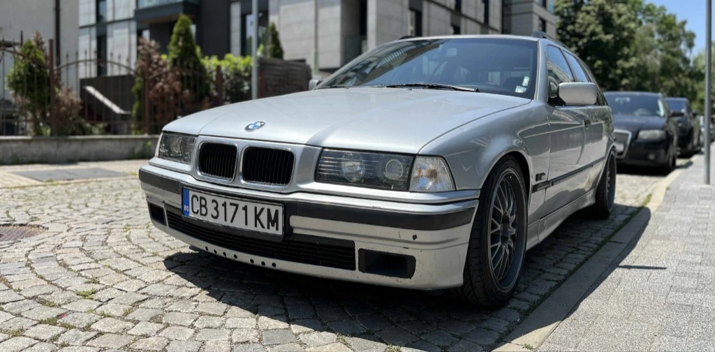 BMW 320 ///M50B30 ITB, снимка 2 - Автомобили и джипове - 56171085