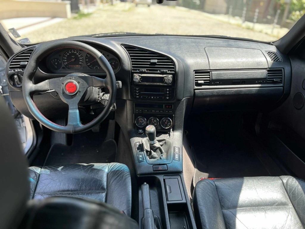 BMW 320 ///M50B30 ITB, снимка 8 - Автомобили и джипове - 56171085