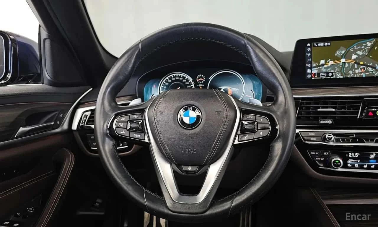 BMW 530, снимка 10 - Автомобили и джипове - 56710551