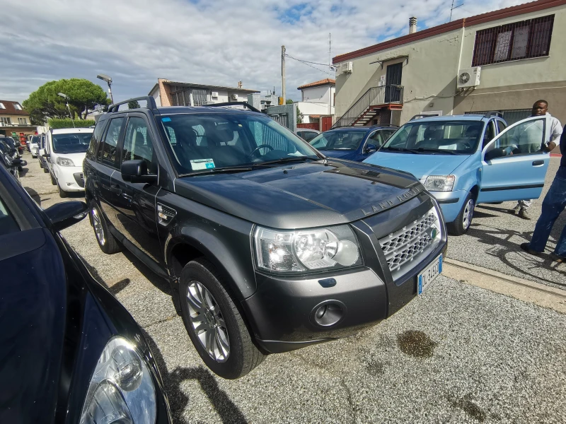 Land Rover Freelander 2.2D HSE ВСИЧКИ ЕКСТРИ, снимка 16 - Автомобили и джипове - 47273236