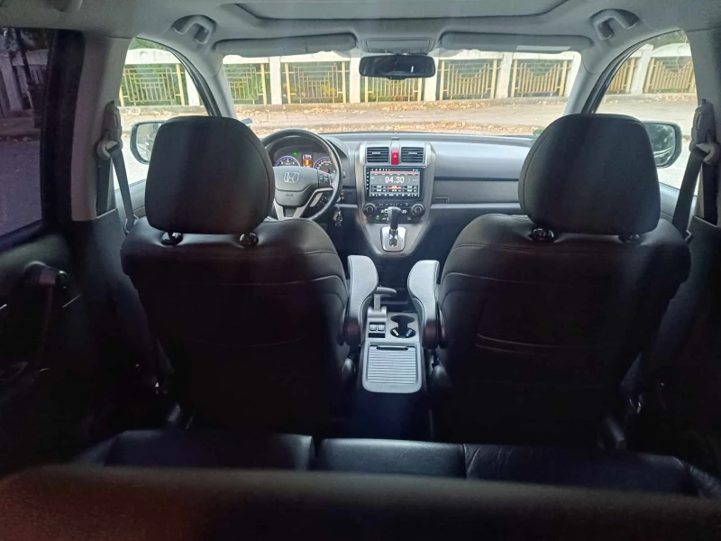 Honda Cr-v 2.2 ДИЗЕЛ камера/нави/авт, снимка 14 - Автомобили и джипове - 48217293