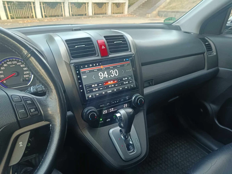 Honda Cr-v 2.2 ДИЗЕЛ камера/нави/авт, снимка 12 - Автомобили и джипове - 48217293