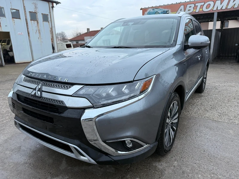 Mitsubishi Outlander 3.0 GT S-AWC, снимка 7 - Автомобили и джипове - 48484504