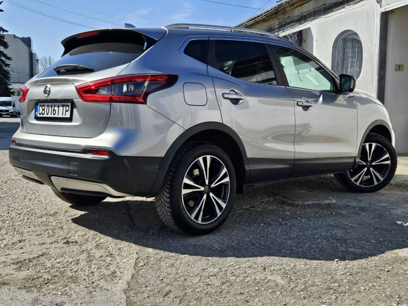 Nissan Qashqai, снимка 9 - Автомобили и джипове - 49422731