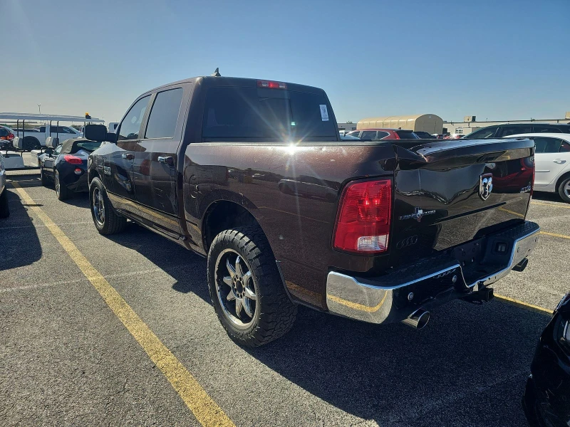 Dodge RAM 1500  Lone Star Crew Cab Extra CARFAX АВТО КРЕДИТ , снимка 3 - Автомобили и джипове - 49548643