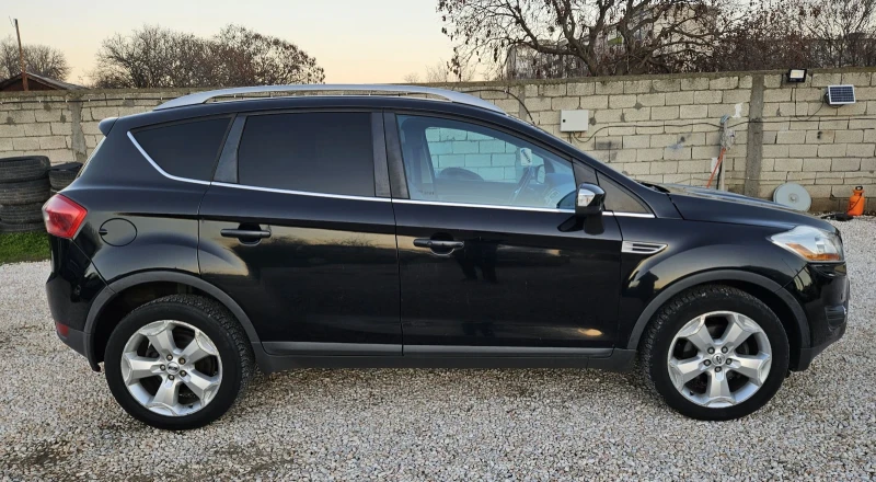 Ford Kuga 2.0 d...4X4..PANORAMA , снимка 4 - Автомобили и джипове - 52806547