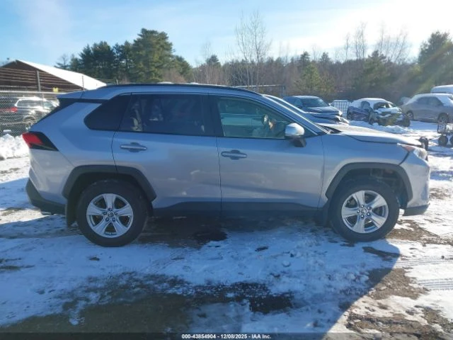 Toyota Rav4 XLE PREMIUM* 2.5L, I4, 203HP* Клип на мотор* CARFA, снимка 13 - Автомобили и джипове - 53360031