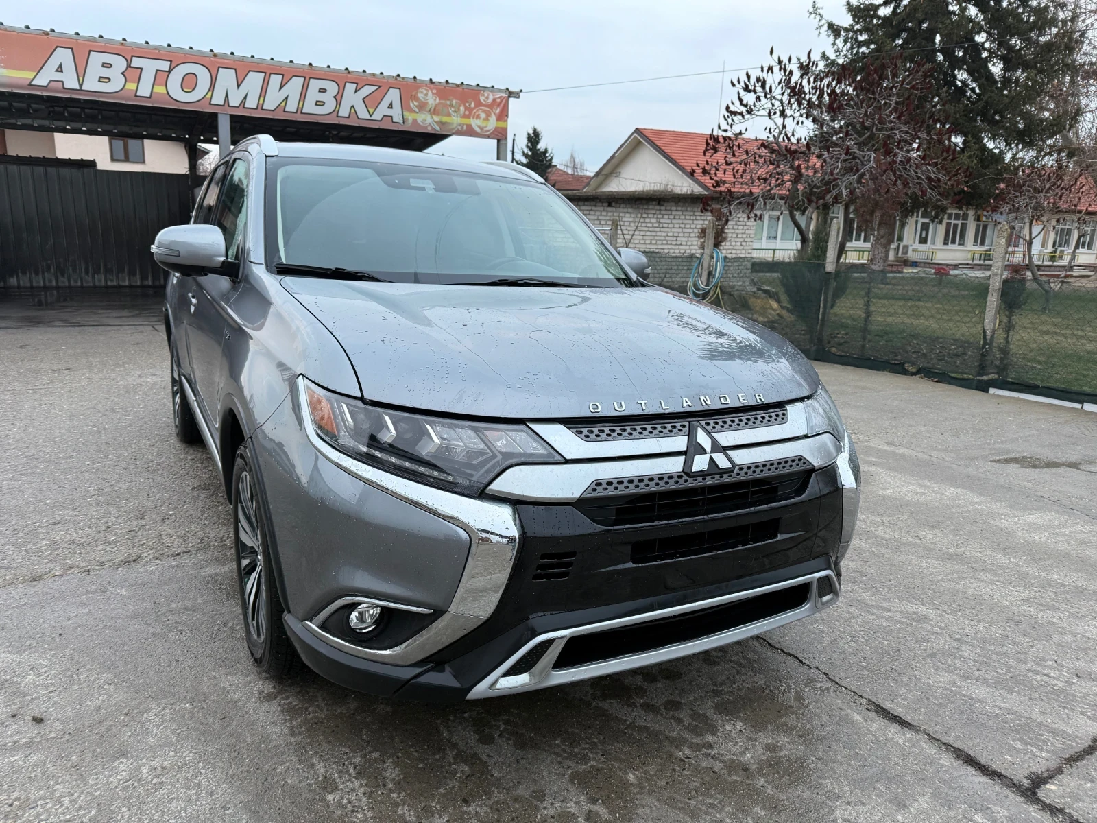 Mitsubishi Outlander 3.0 GT S-AWC - [1] 