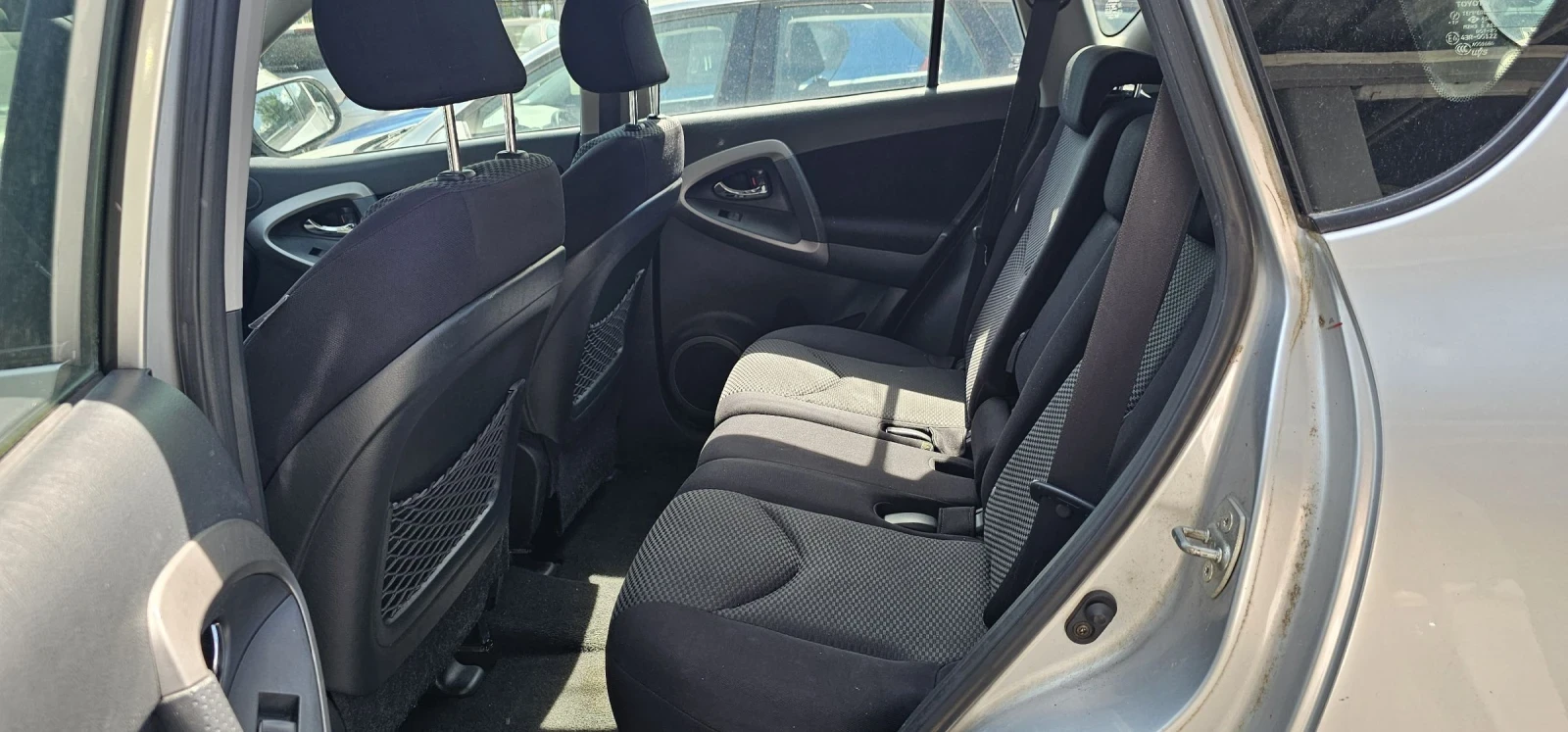Toyota Rav4 2.2.d4d - изображение 9