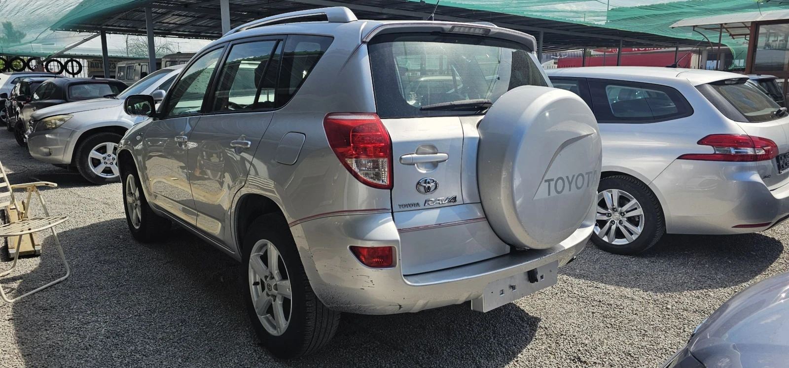 Toyota Rav4 2.2.d4d - изображение 4