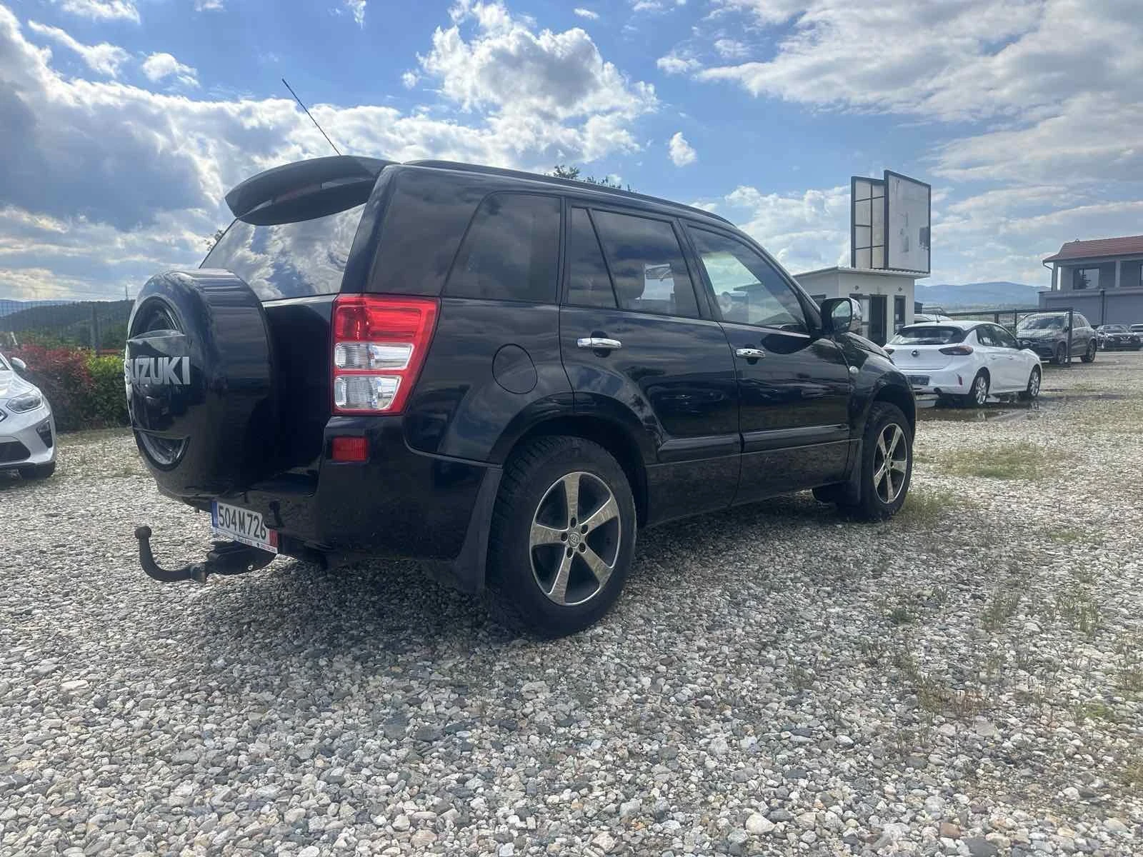 Suzuki Grand vitara 2, 0i 4x4 AUTOMATIC  - изображение 4